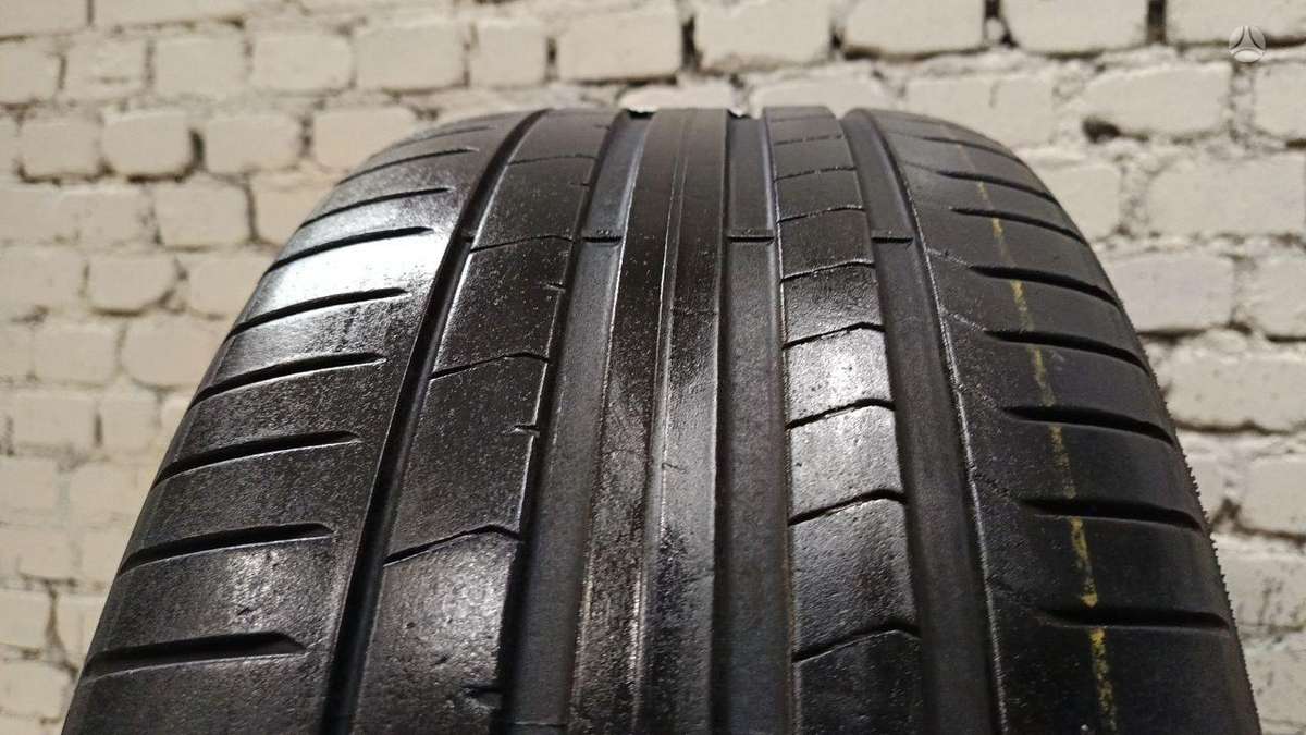 Pirelli P ZERO PZ4, vasarinės 275/35 R22