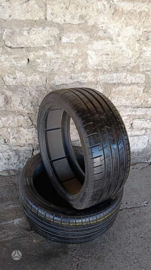 Pirelli P ZERO PZ4, vasaras 265/35 R22