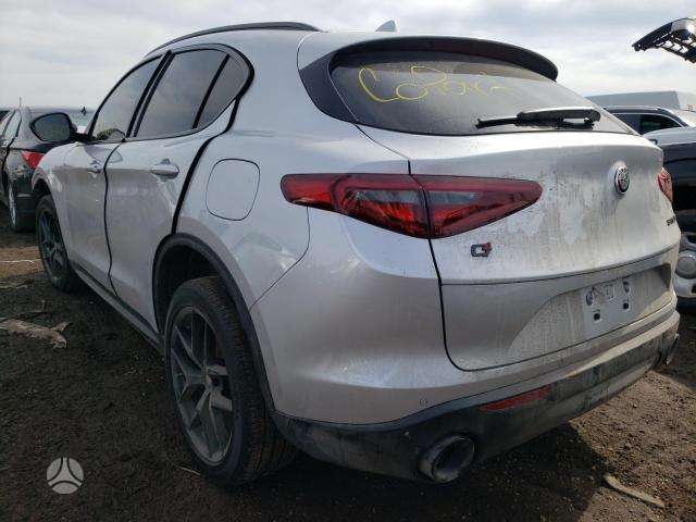 Alfa Romeo Stelvio по частям. R20