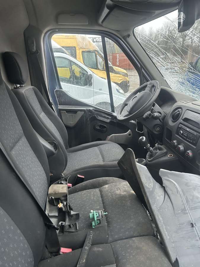 Renault Master, грузовые микроавтобусы