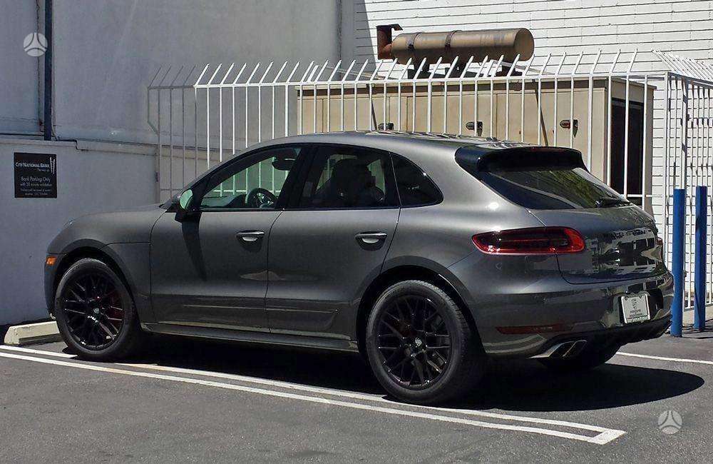 Porsche Macan EU-BK998 Satin,, легкосплавные , R20