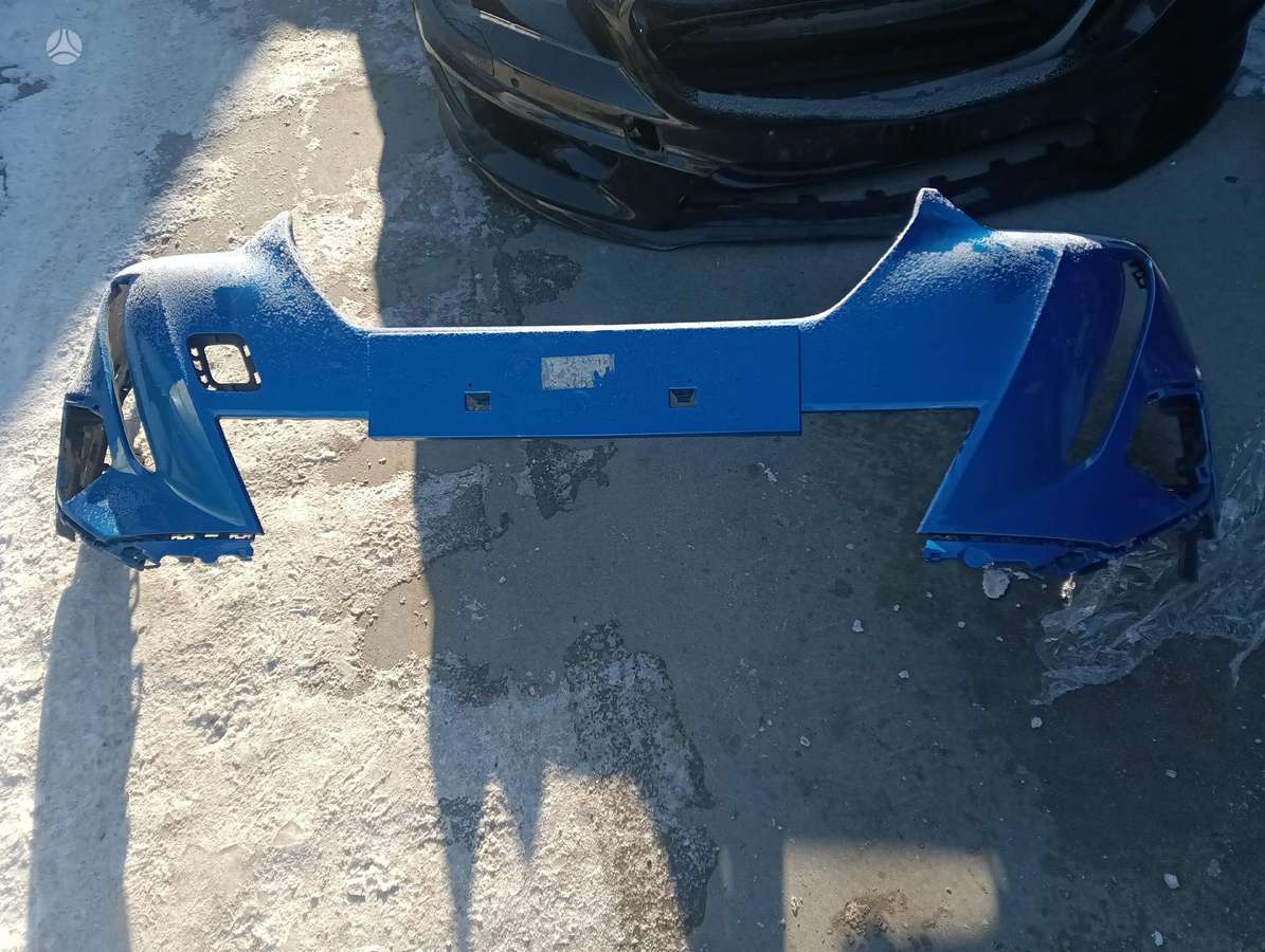 Peugeot 2008 hood (front, rear)