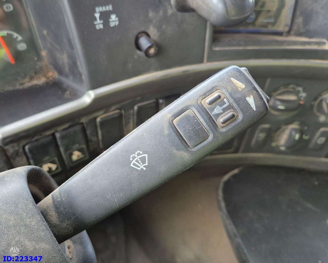 Volvo FM12 420HP 8X4 Manual, самосвалы