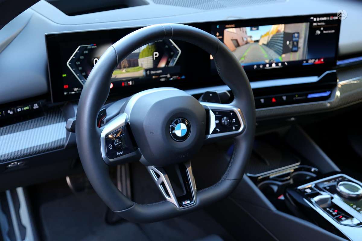 BMW 520, 2.0 l., Седан