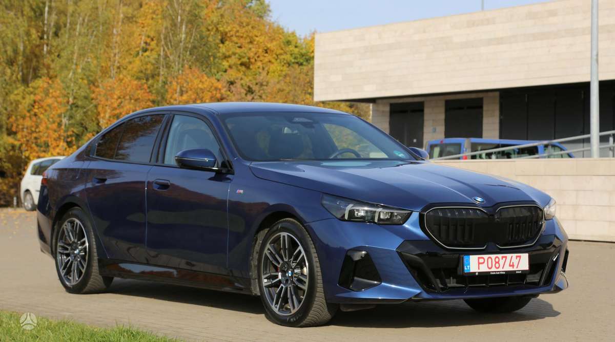 BMW 520, 2.0 l., Седан