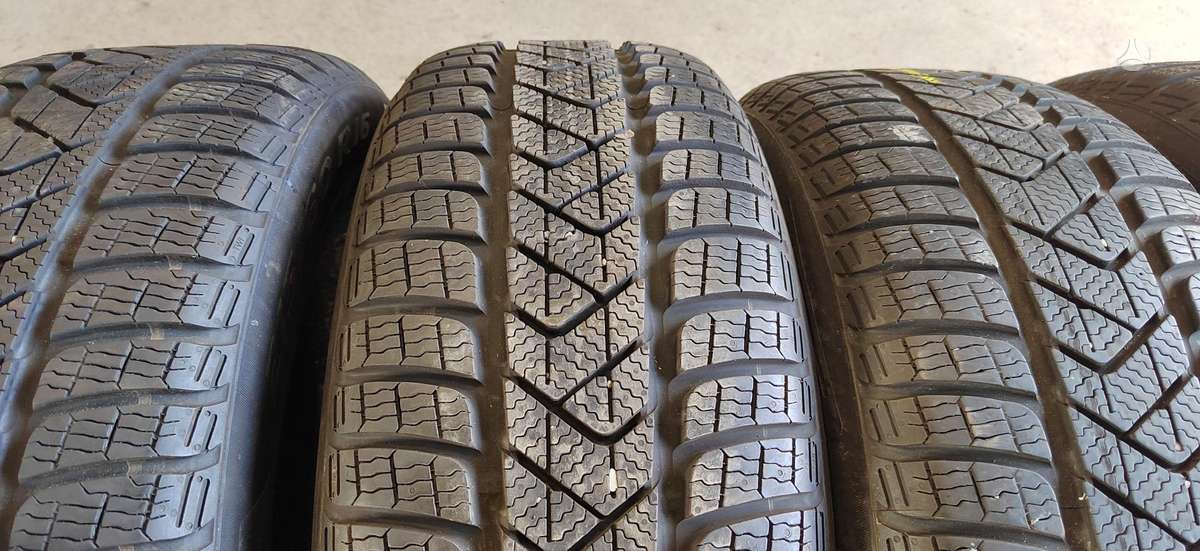 Pirelli Soto Zero 3, winter 225/45 R18