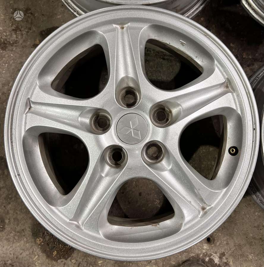 Mitsubishi, lengvojo lydinio, R16