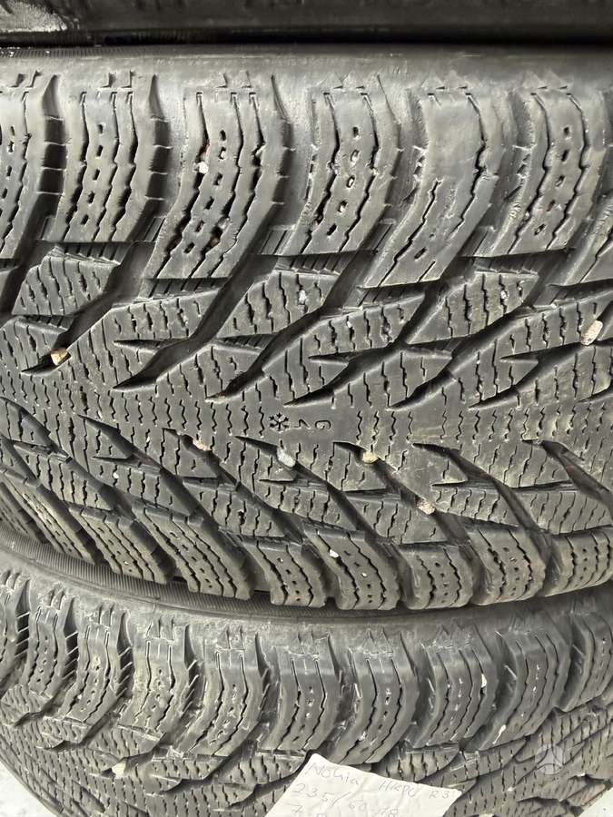 Nokian, всесезонные 235/60 R18