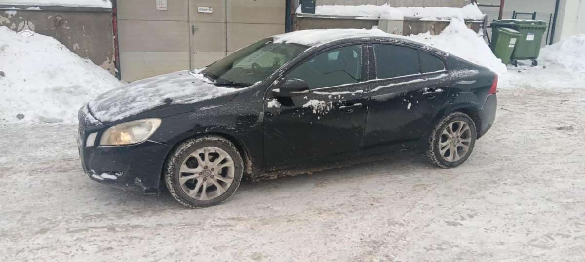 Volvo S60 по частям
