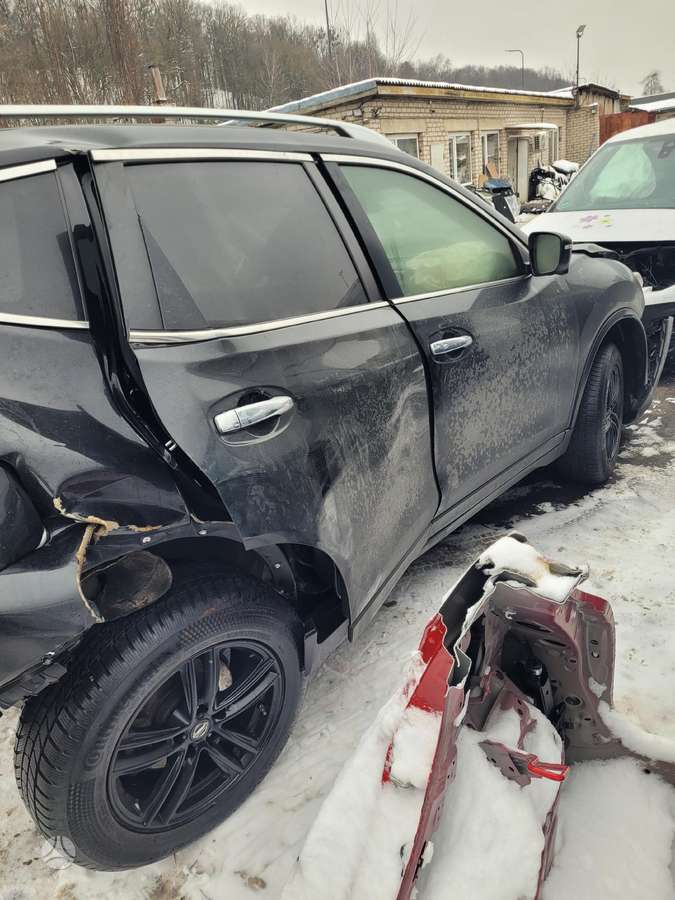 Nissan X-Trail