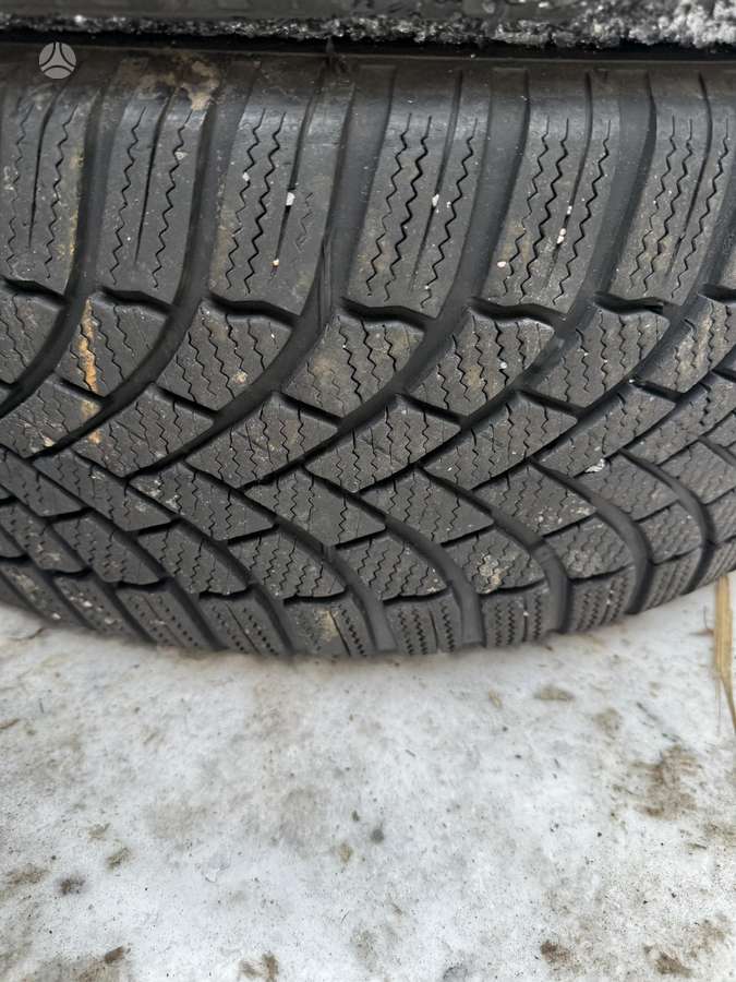 Bridgestone, all-season 235/55 R19