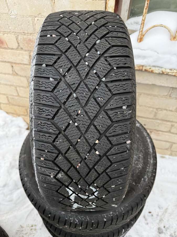 Continental, all-season 225/55 R17