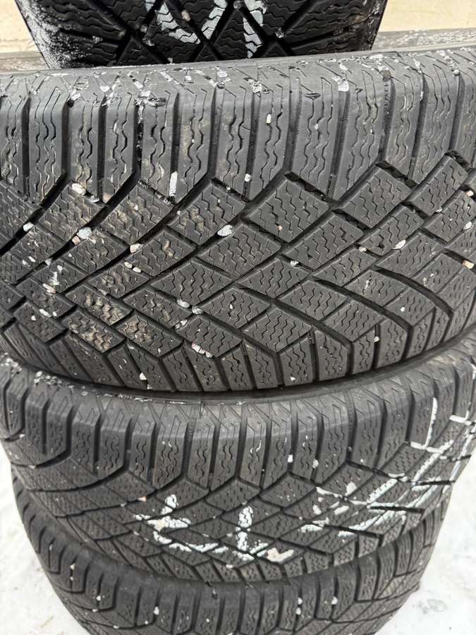 Continental, all-season 225/55 R17