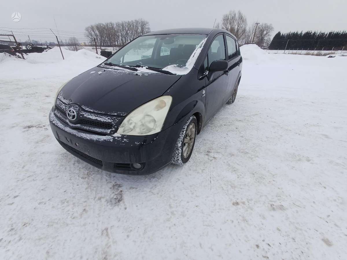 Toyota Corolla Verso детали кузова