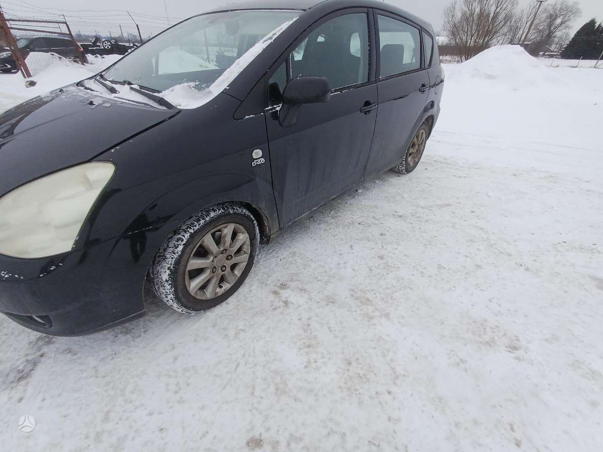Toyota Corolla Verso body parts