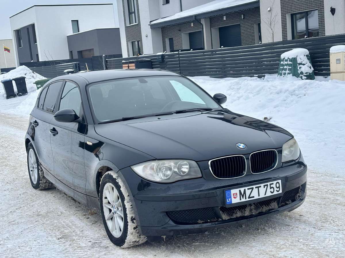 BMW 120, 2.0 l., hatchback