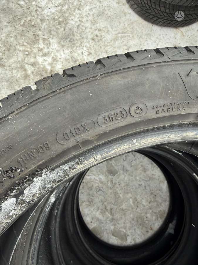 Michelin, всесезонные 265/40 R21