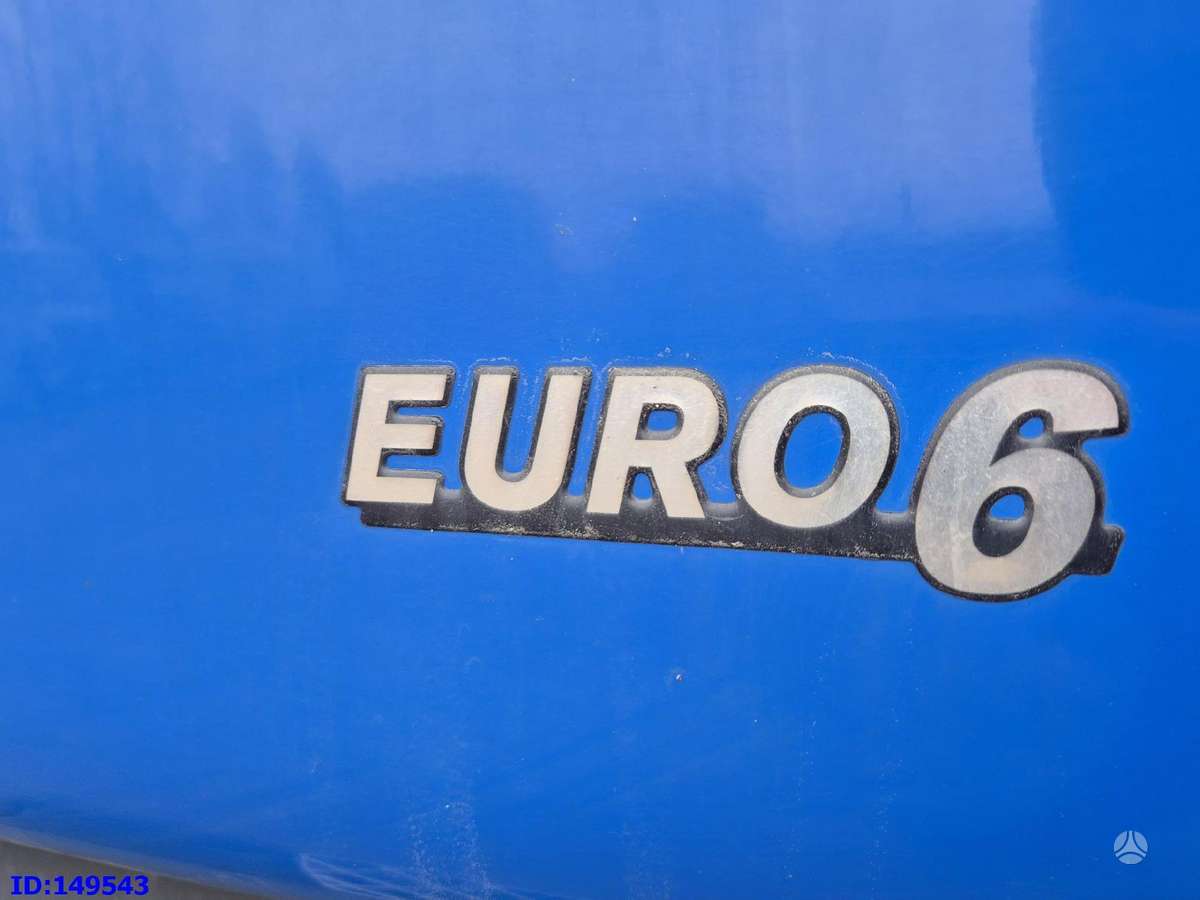 Scania R520 Mega Retarder Euro6, single sleeper