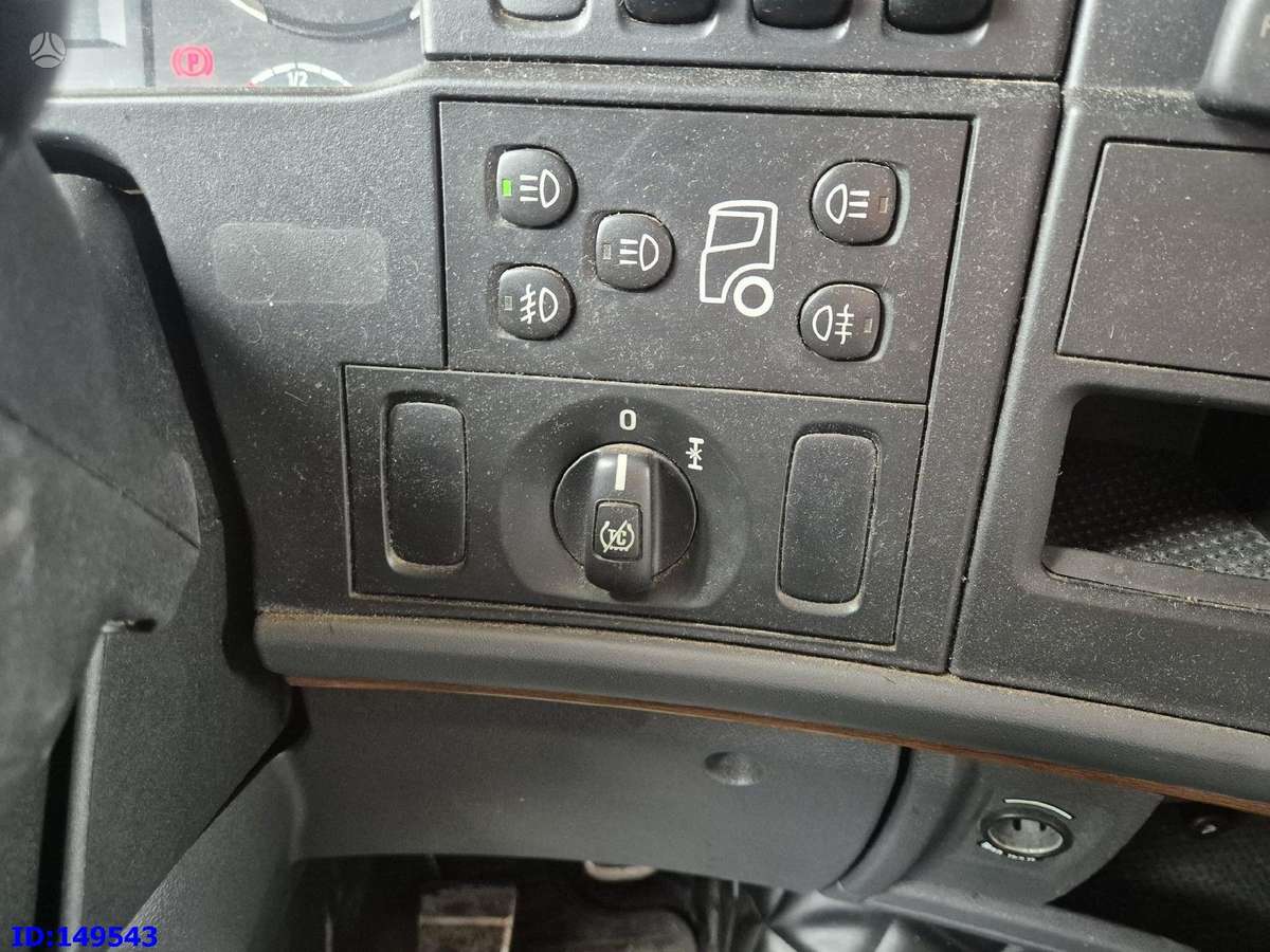 Scania R520 Mega Retarder Euro6, single sleeper