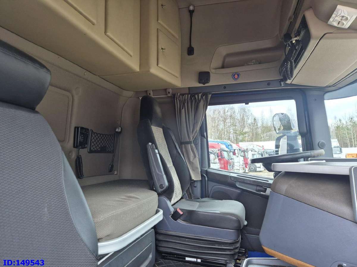 Scania R520 Mega Retarder Euro6, single sleeper