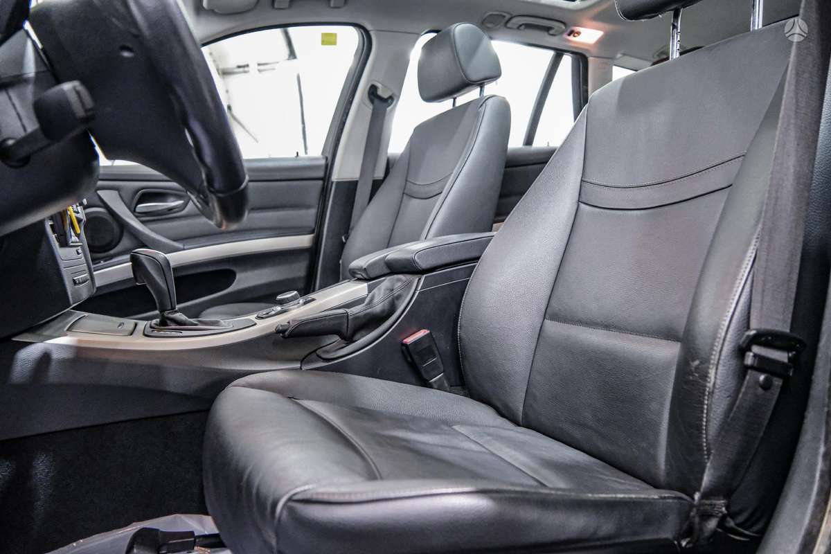 BMW 320, 2.0 l., Универсал