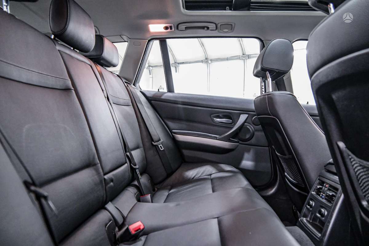 BMW 320, 2.0 l., Универсал