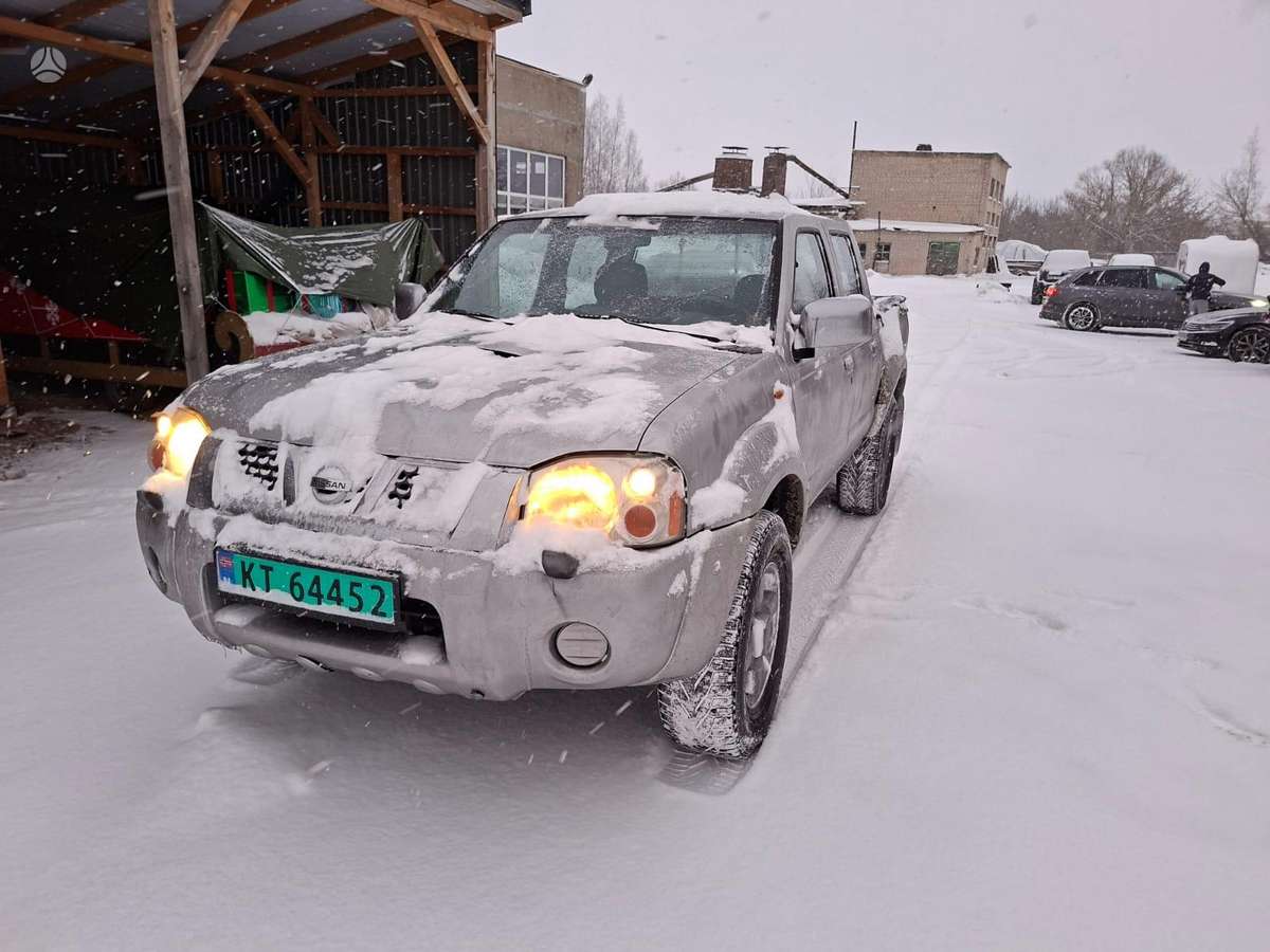 Nissan Navara, 2003 2