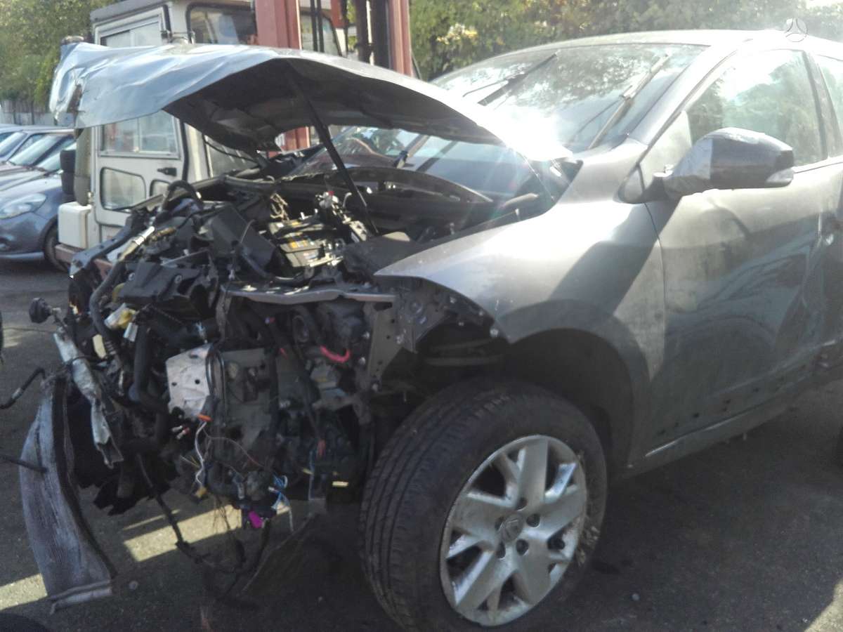 Renault Megane 37069885048
