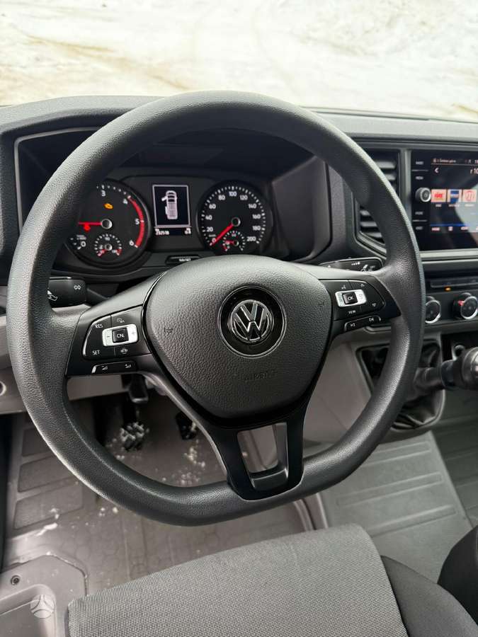 Volkswagen Crafter, 2023 13