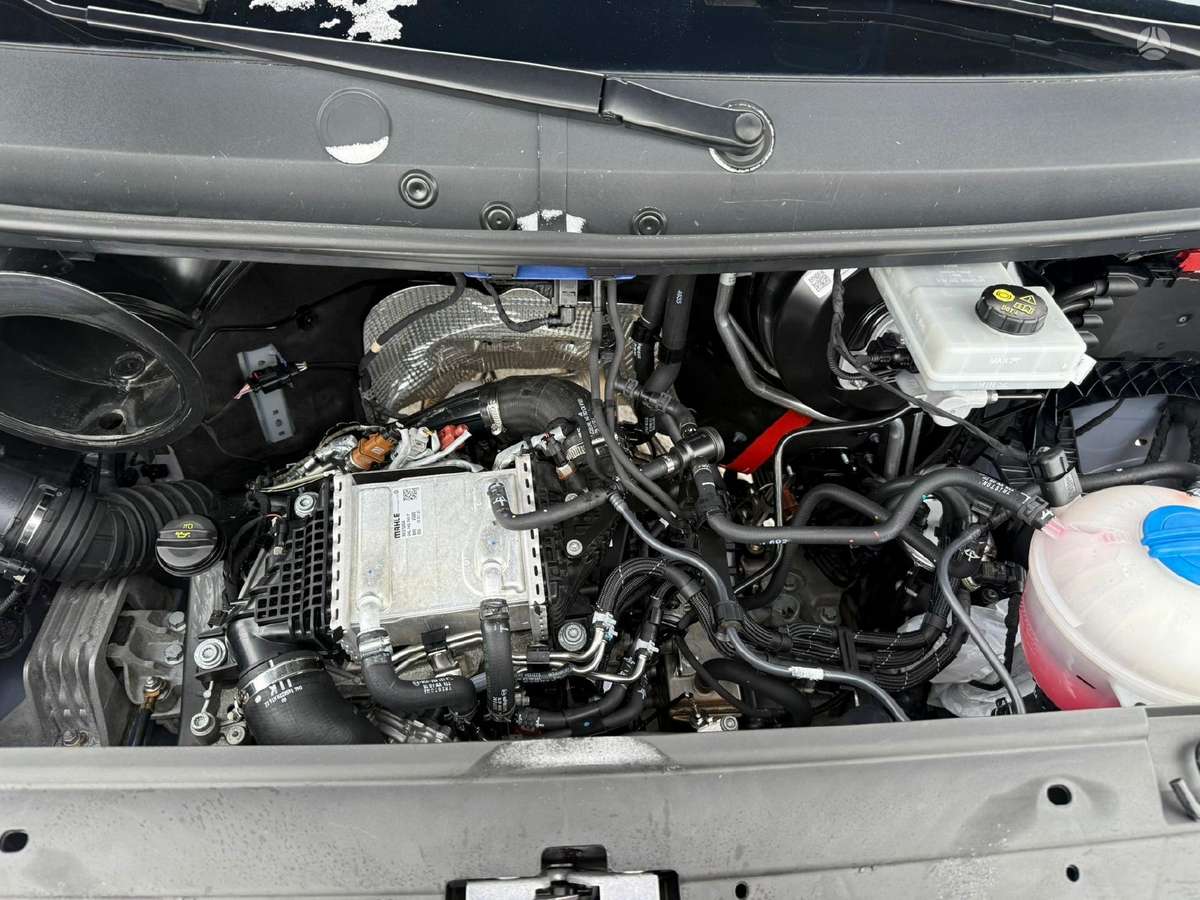 Volkswagen Crafter, 2023 16