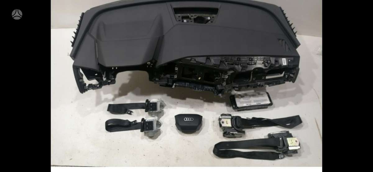 Audi Q4 e-tron interior parts