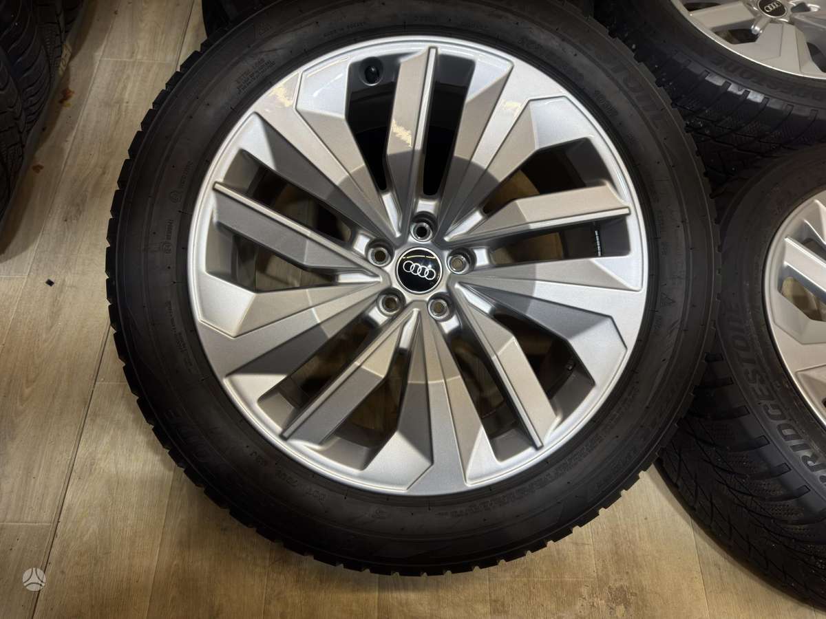 Audi Q8, легкосплавные , R20