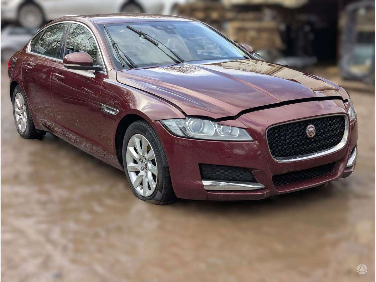 Jaguar XF engine