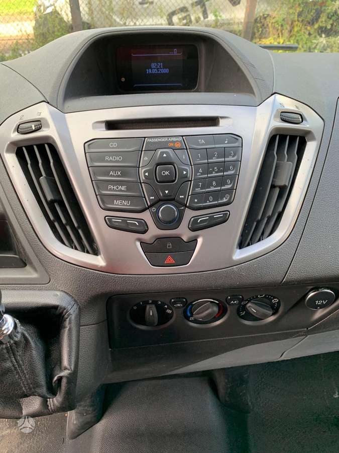 Ford Transit Custom, Коммерческий