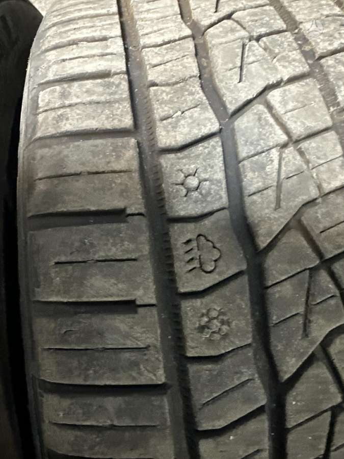 Continental, всесезонные 245/40 R18