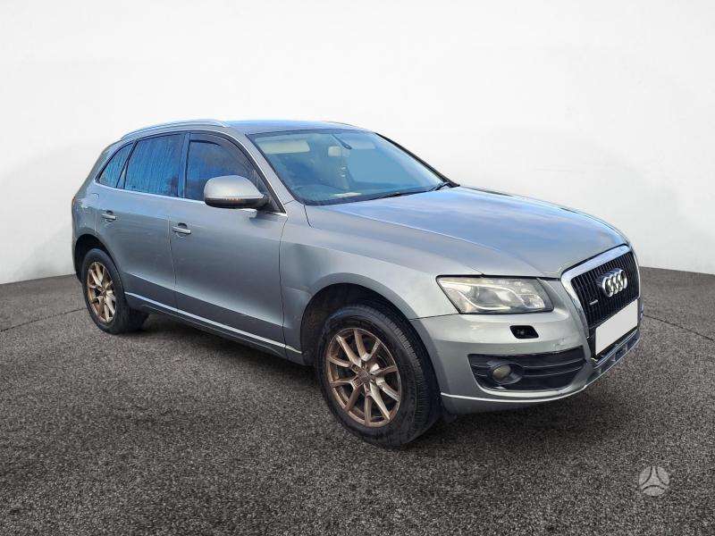 Audi Q5 dalimis. Detaliu pristatymas