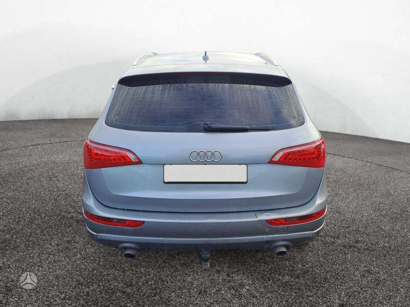Audi Q5 dalimis. Detaliu pristatymas