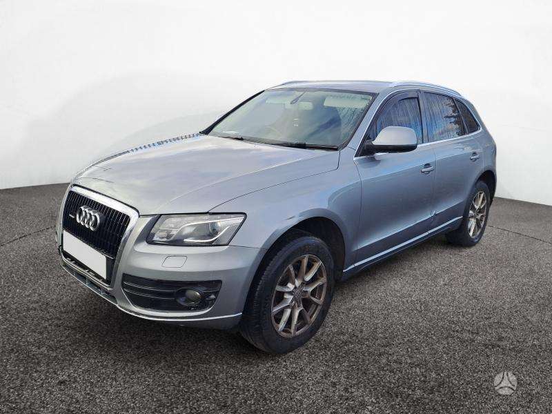 Audi Q5 dalimis. Detaliu pristatymas