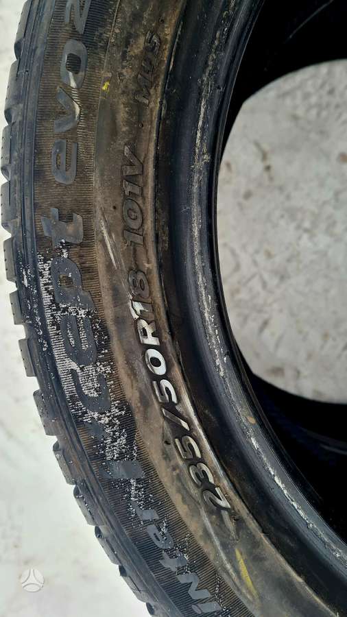 Hankook, winter 235/50 R18