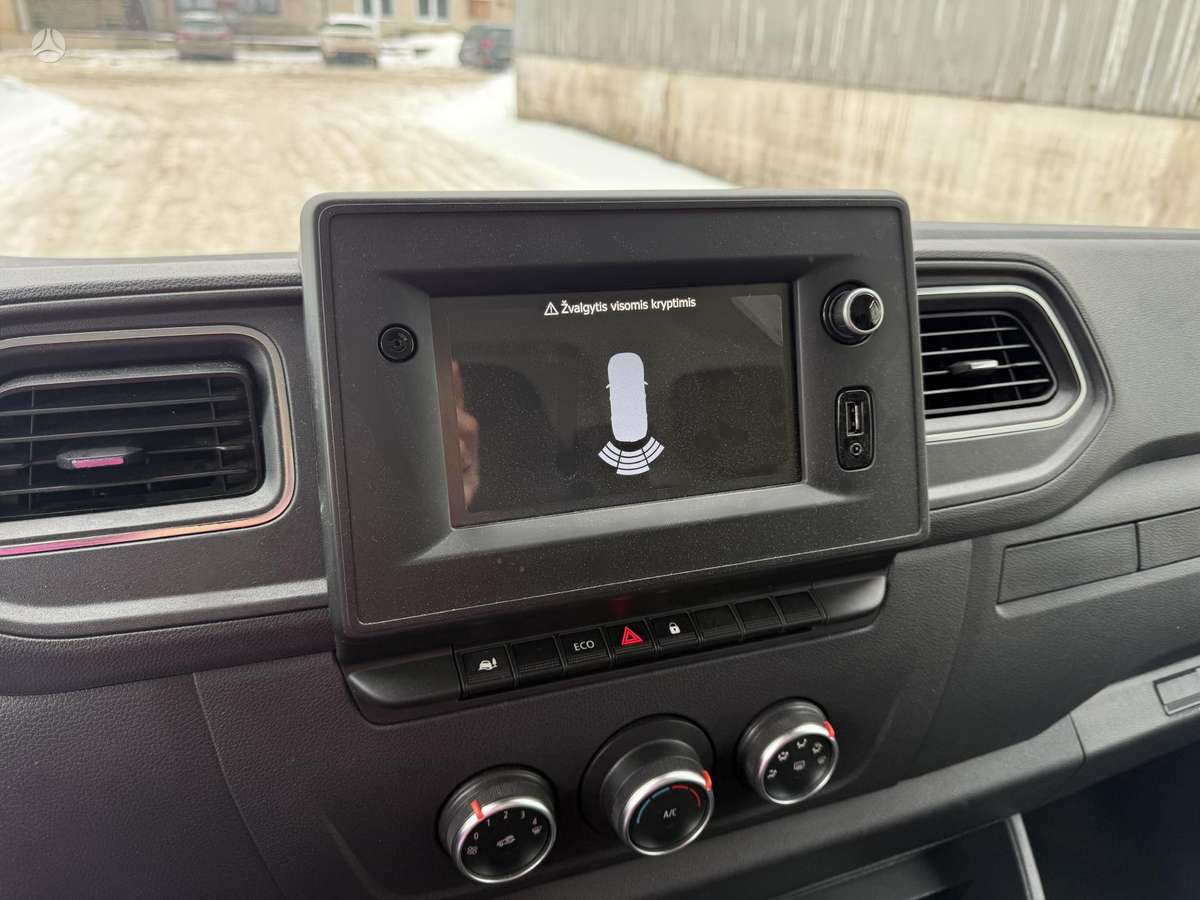 Renault Master, 2022 19