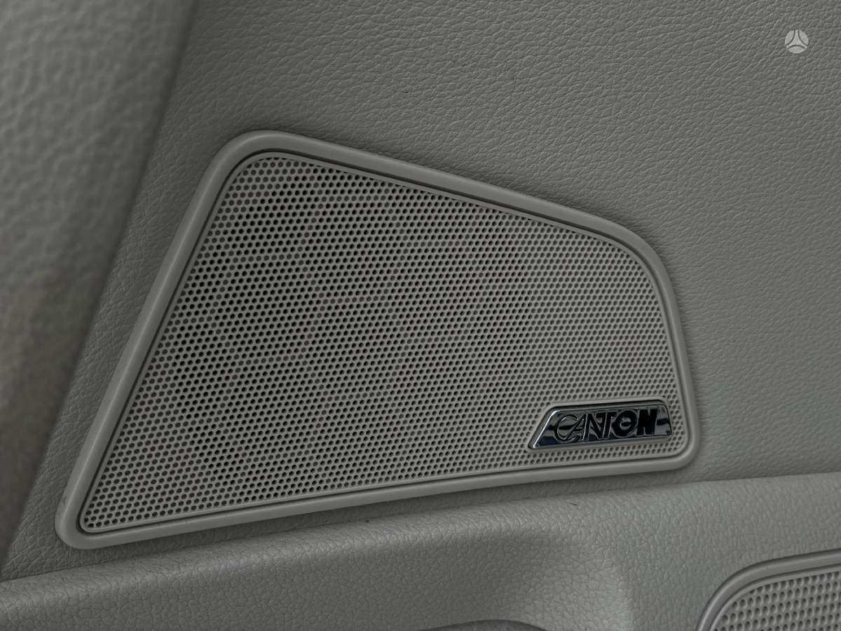 Skoda Superb, 2.0 l., Седан
