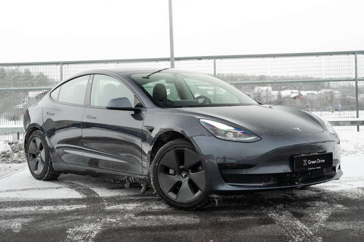 Tesla Model 3, 60 кВт·ч, Седан