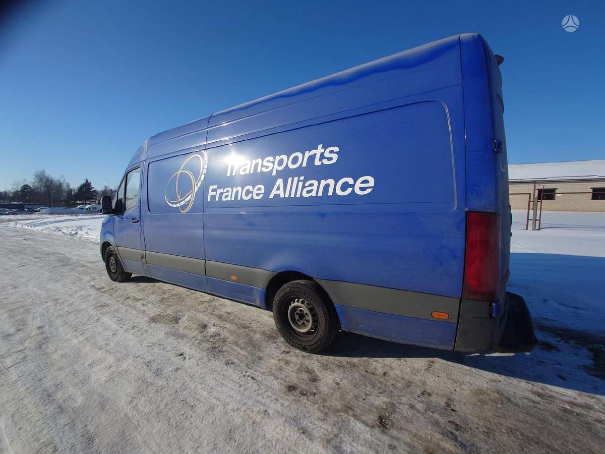 Mercedes-Benz Sprinter, 2020 9