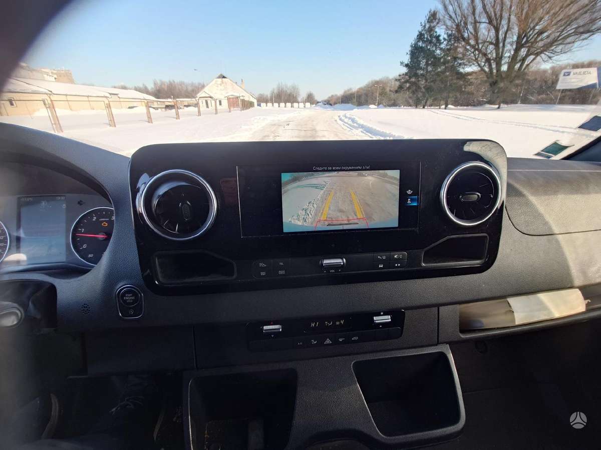 Mercedes-Benz Sprinter, 2020 12