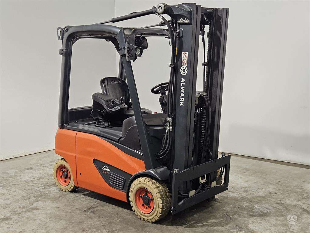 Linde E16P, dakšu iekrāvēji