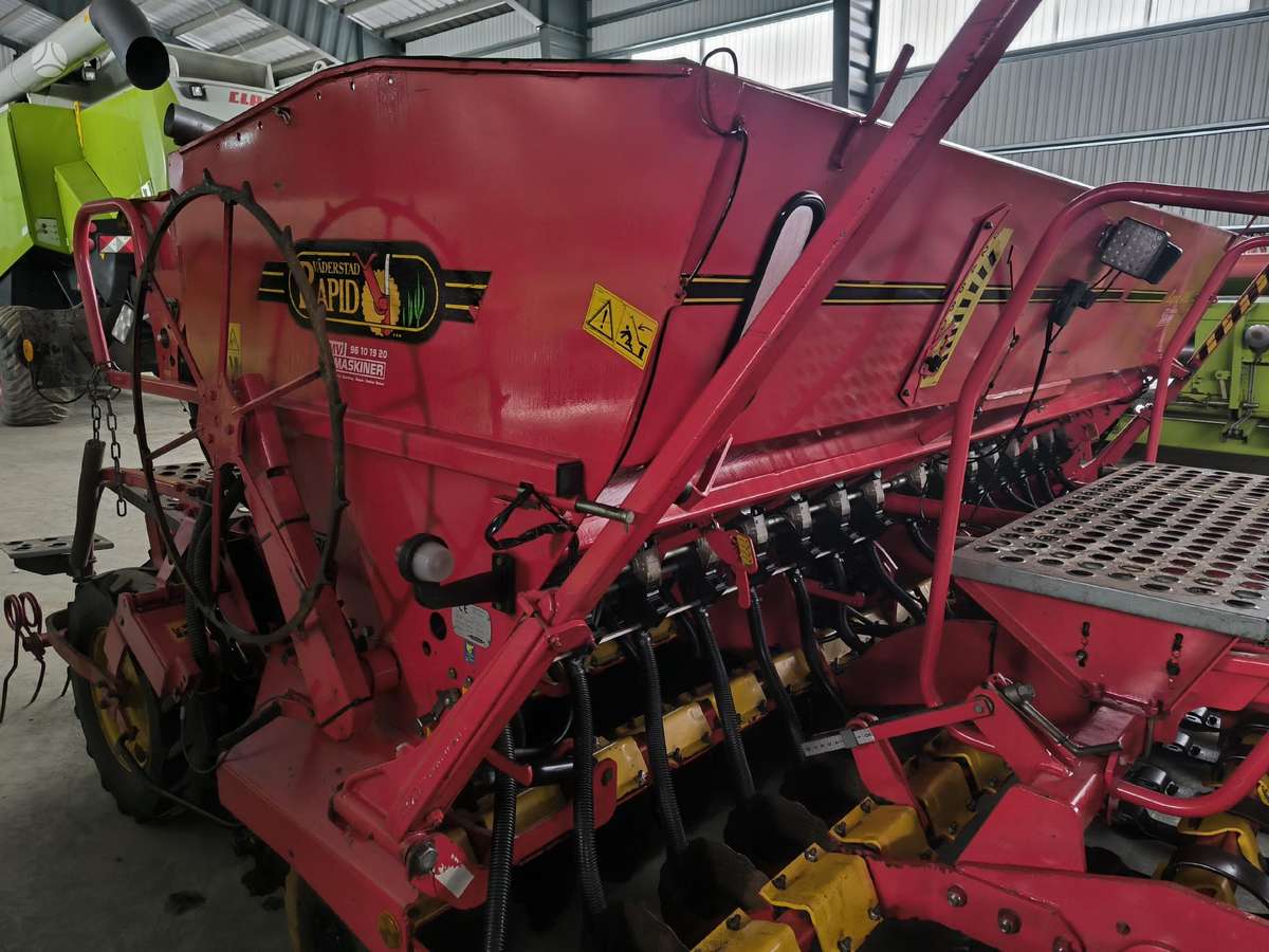 Vaderstad RAPID 400c, seeders, planters