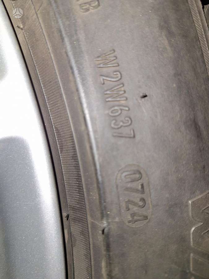 -Kita-, winter 225/50 R17