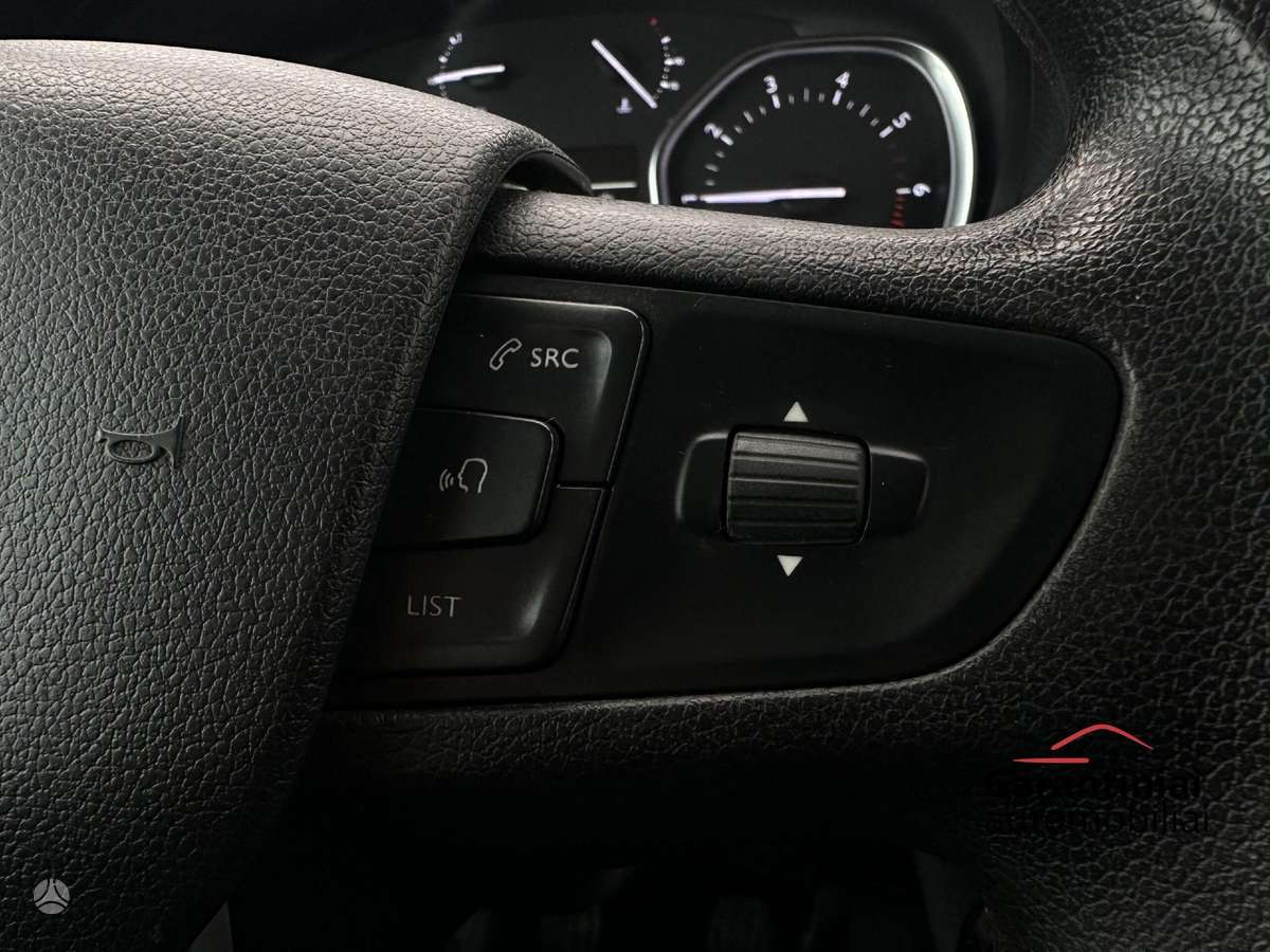 Opel Vivaro, 2021 10