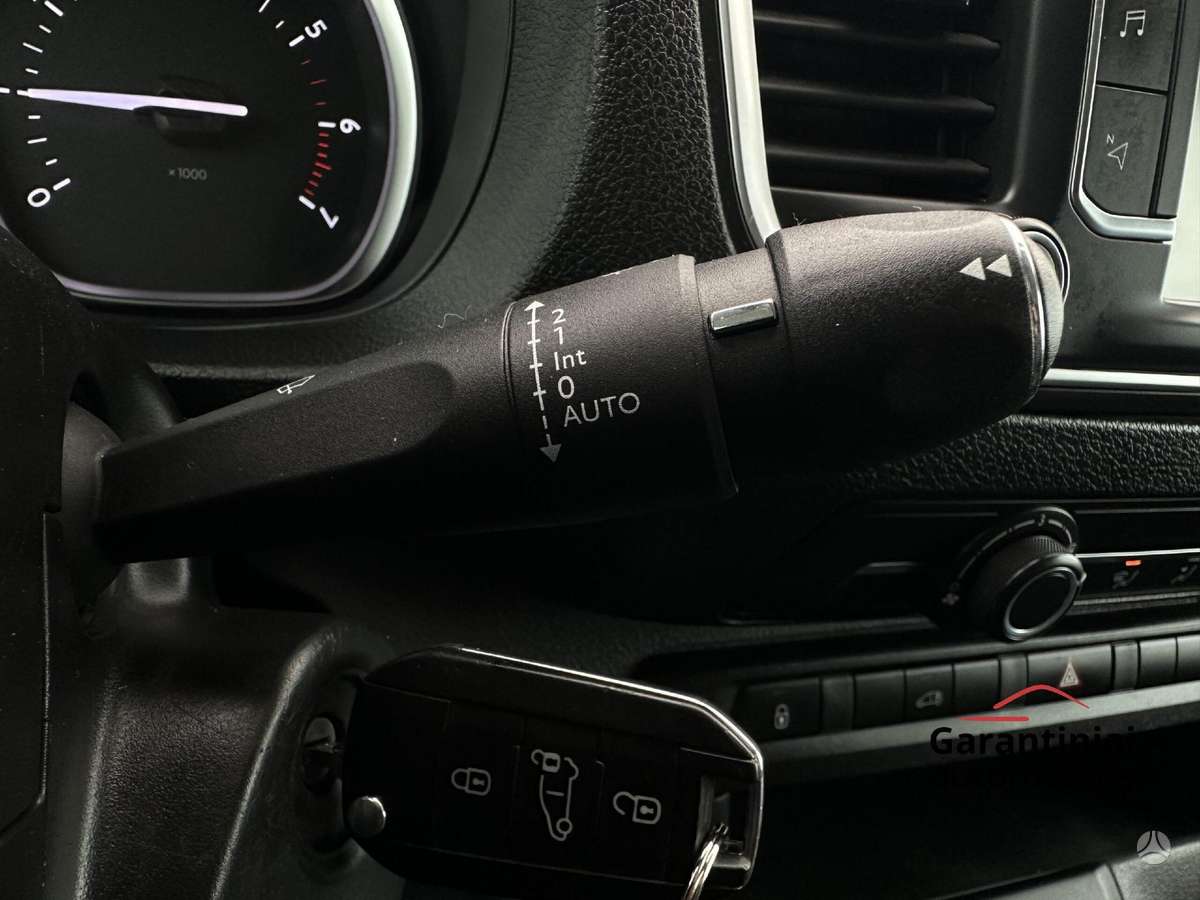 Opel Vivaro, 2021 12