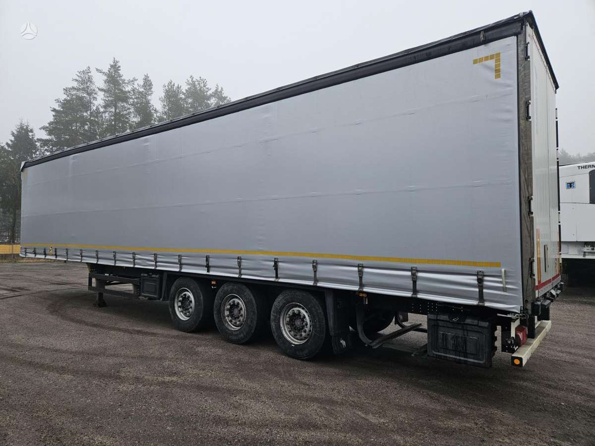 Schmitz SCB S3T, užuolaidinės / tentinės
